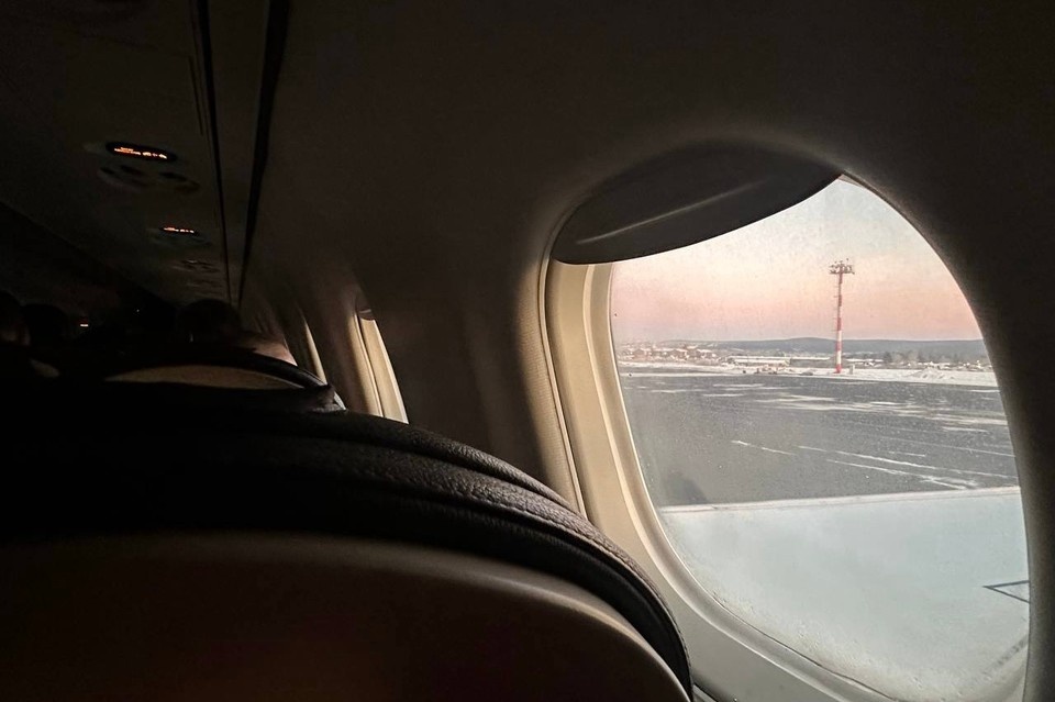    27 апреля аэропорт Бодайбо полностью прекратил принимать и отправлять самолеты. Анастасия КУРЕНОВА