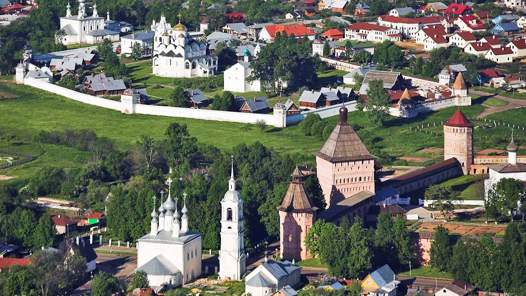 Фото https://nne.ru/suzdal-nesluchajnyj-i-samobytnyj/