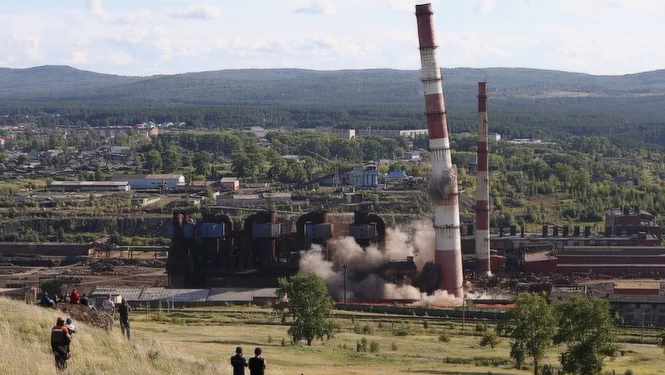 Взрыв труб завода «Уфалейникель»