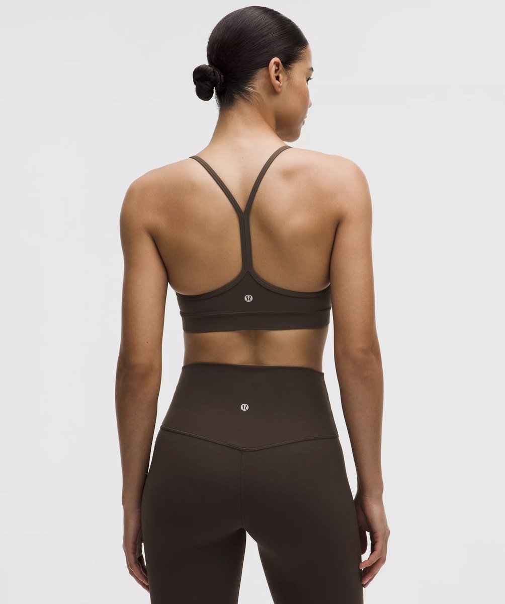 леггинсы Lululemon. Фото: https://shop.lululemon.com