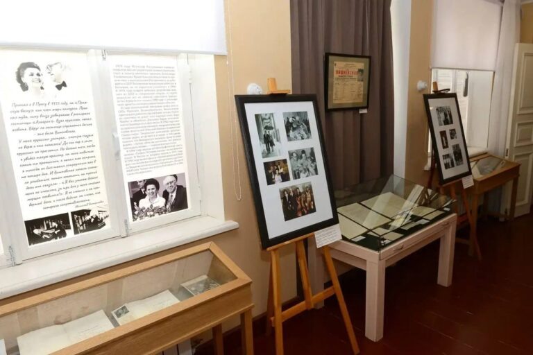    В Оренбурге открылась выставка к 100-летию Галины Вишневской Оренбуржье