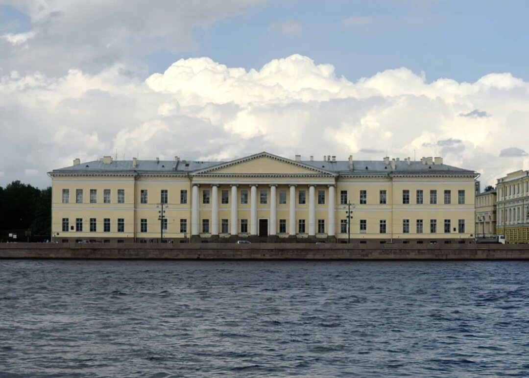    Главное здание Академии наук на Университетской набережной  Фото: Фото: пресс-служба петербургского отделения РАН