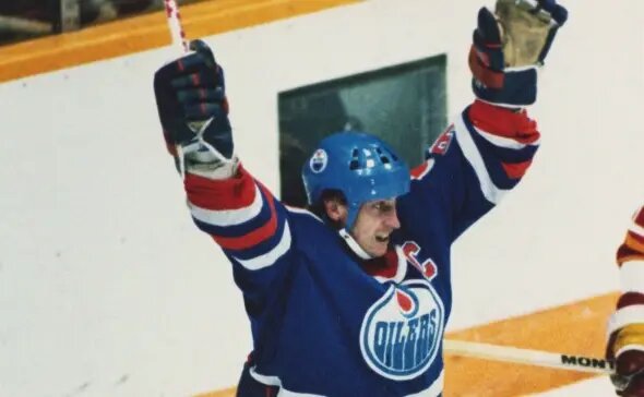    Источник: Уэйн Гретцки в Эдмонтоне в 1986 году Фото: Keystone Press Agency / Global Look Press. rbc.ru Наталья