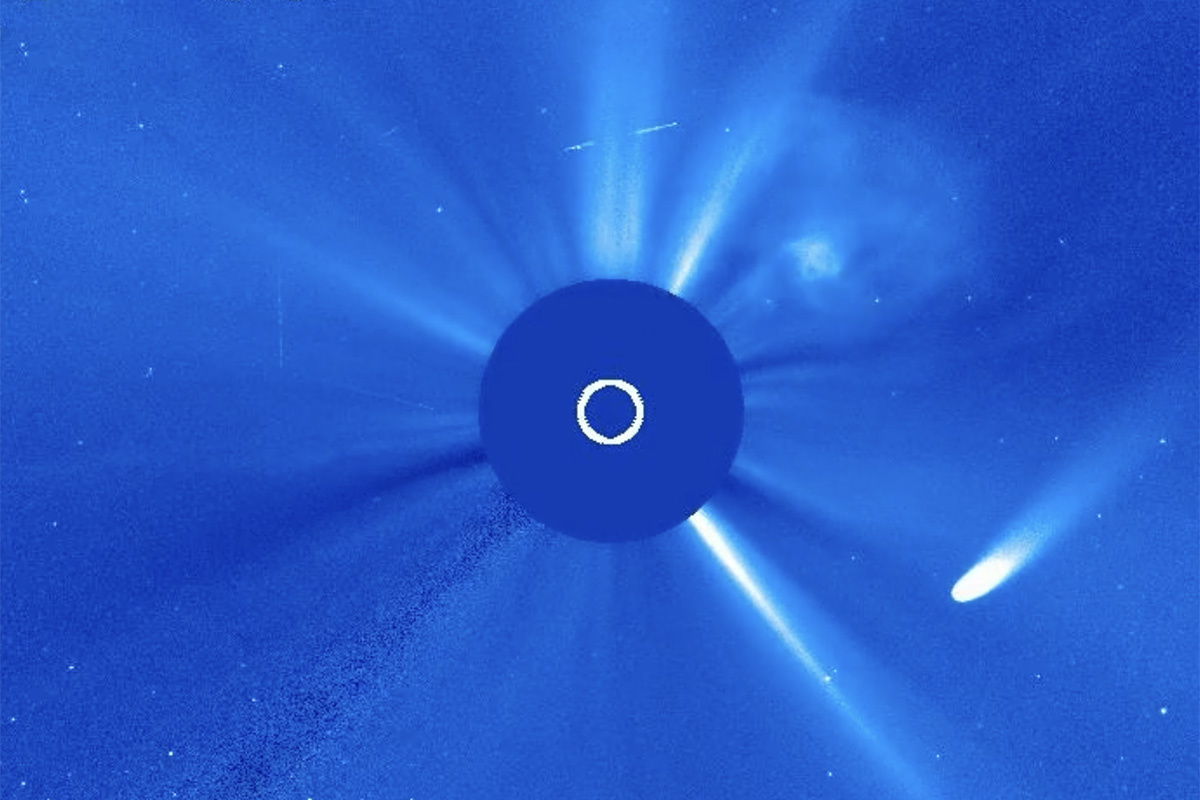 Лаборатория солнечной астрономии (XRAS) / Telegram📷Комета C/2025 R3 (PanSTARRS) проходит между Землей и Солнцем