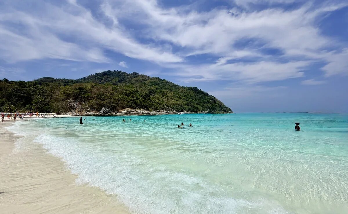    Топ-5 безопасных стран, которые выбирают россияне для летнего отдыха