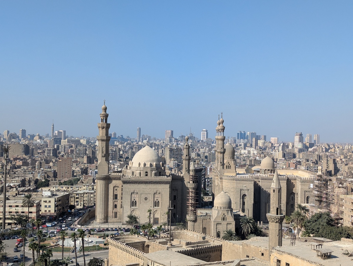 Мечеть султана Хасана и Мечеть Ар-Рифаи. Вид со смотровой площадки Цитадели Саладина