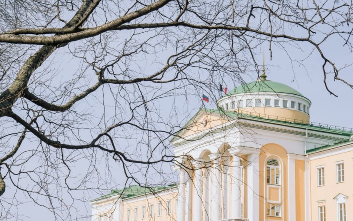    Отмена домашки, рак из-за газовых плит и сгоревший барак: что обсуждают ижевчане в соцсетях 24 апреля