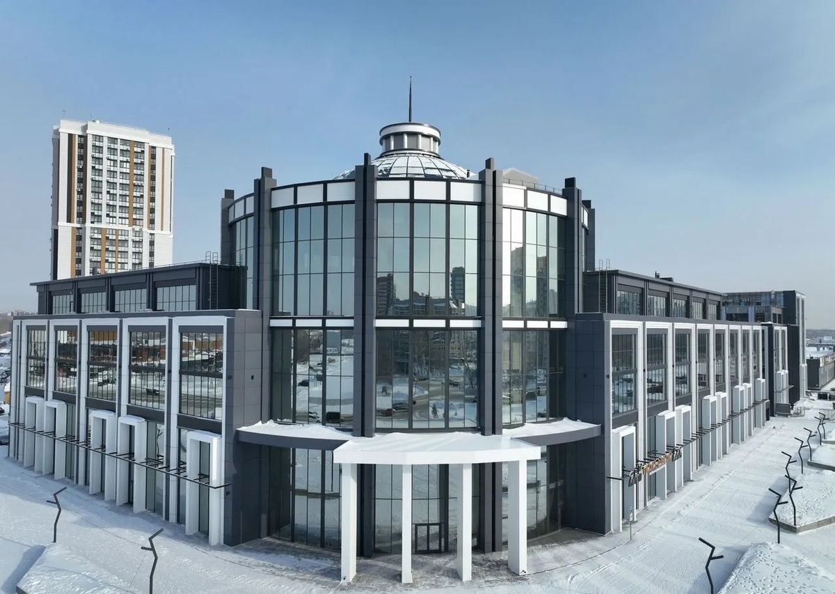 БЦ "Купол" на Павловском тракте, 174а в Барнауле