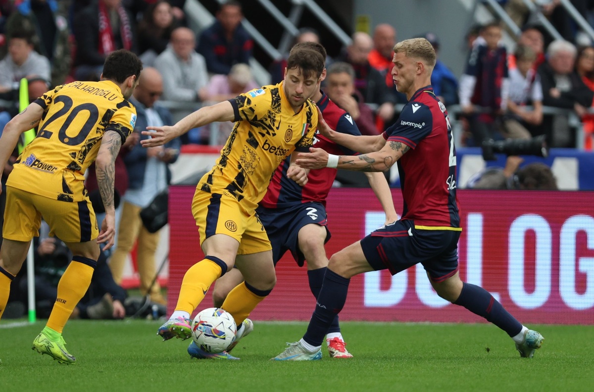 Болонья - Интер