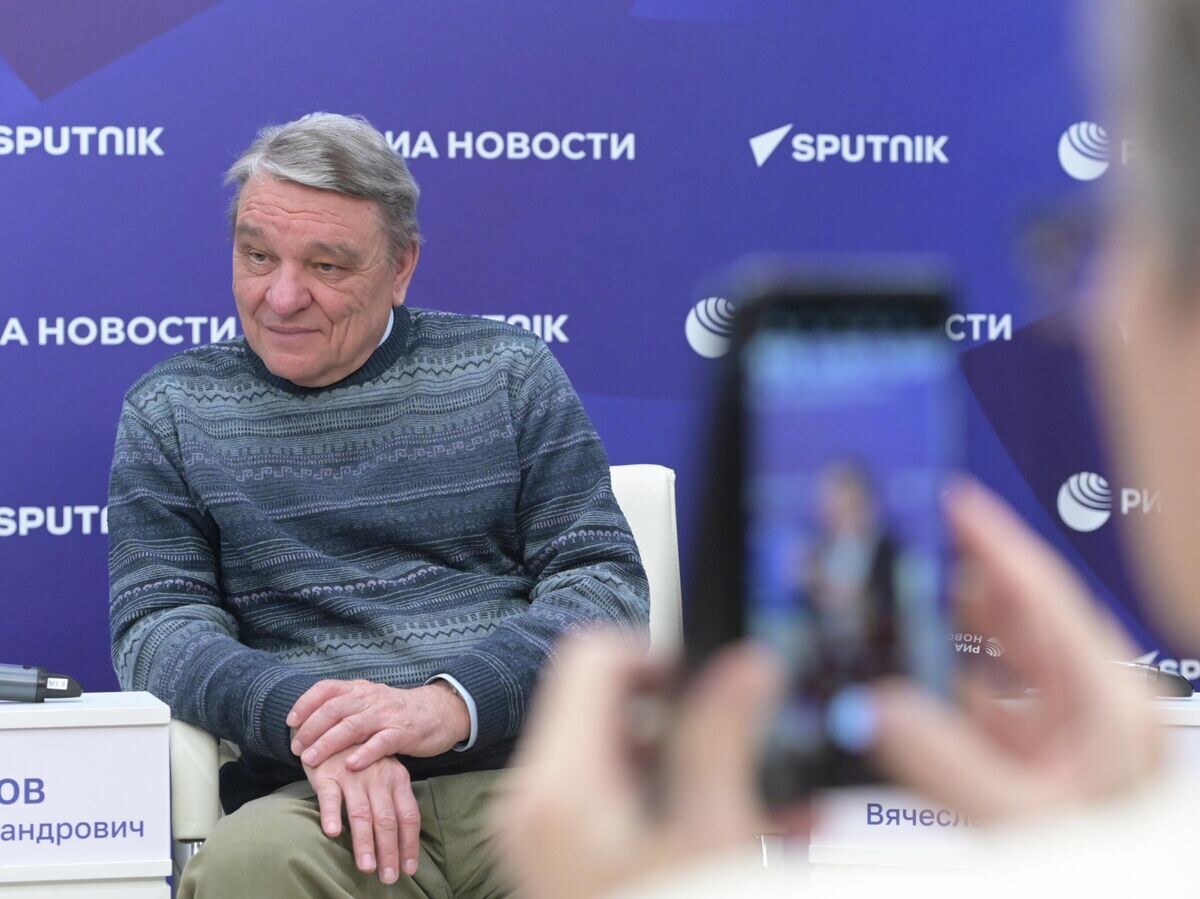    Начальник отдела гастрольных программ Федерального государственного бюджетного учреждения культуры "РОСКОНЦЕРТ", член оргкомитета Фестиваля Владимир Черкасов | © РИА Новости / Мария Девахина