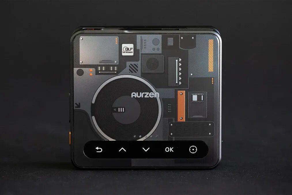     Обзор необычного проектора Aurzen Zip Cyber: он хотел быть змеей