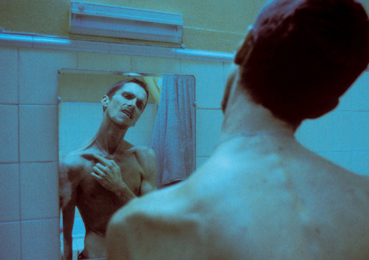 Кадр из фильма «Машинист» / «The Machinist» (реж. Брэд Андерсон, 2004). Производство: Filmax Group, Castelao Producciones, Film Four. Дистрибуция: Paramount Classics.
