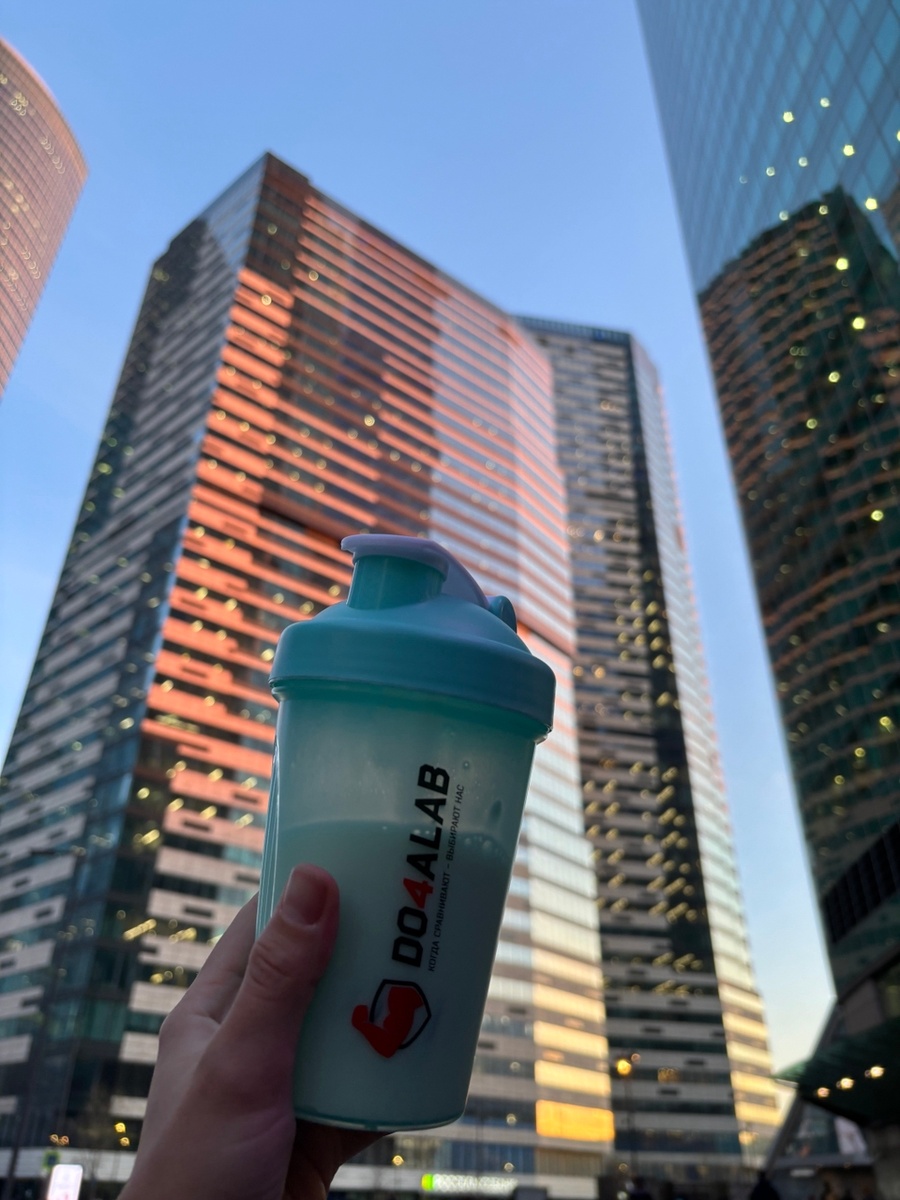 Хорошо, когда есть спортзал в соседней башне от работы