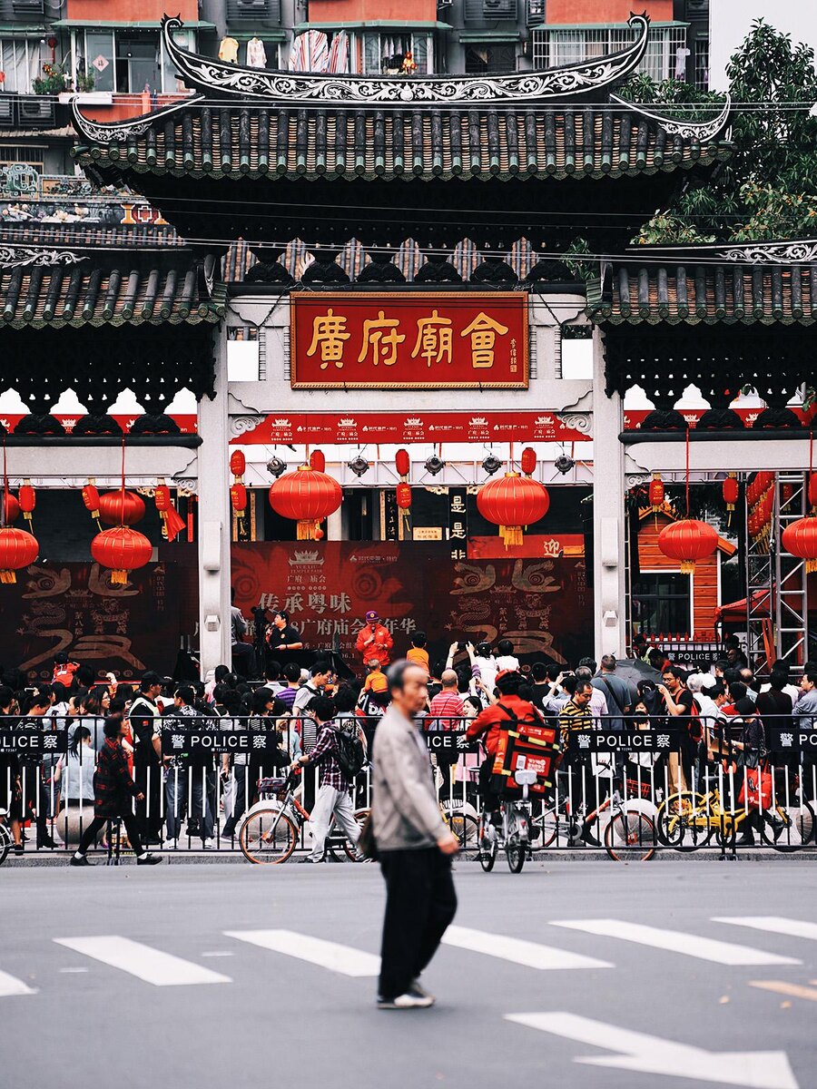 пресс-служба Rosewood Guangzhou📷На улицах Гуанчжоу