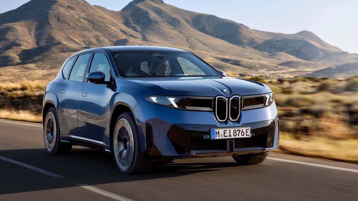    BMW iX3