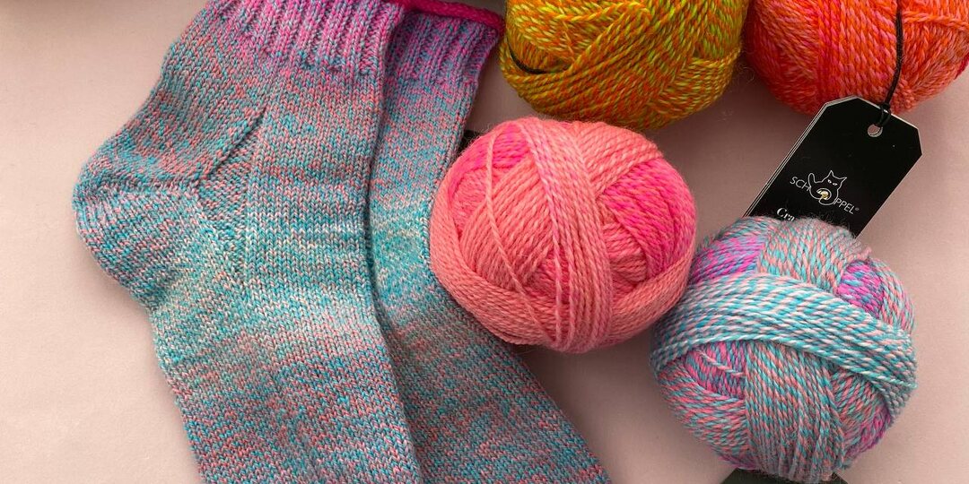 Нам кажется, что мы давно не рассказывали вам про носочки