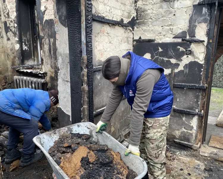     Волонтёры восстановили 140 домов в курском приграничье