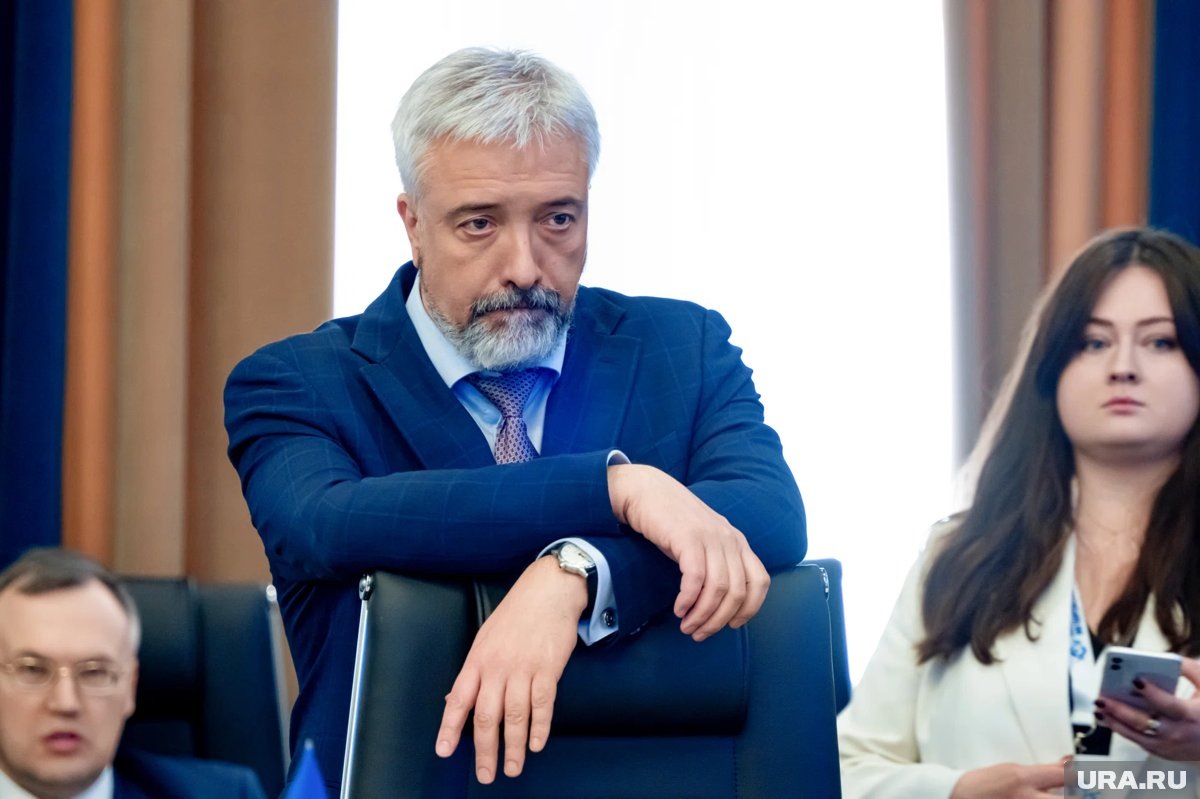     Примаков отправлен в отставку после почти шестилетнего руководства Россотрудничеством