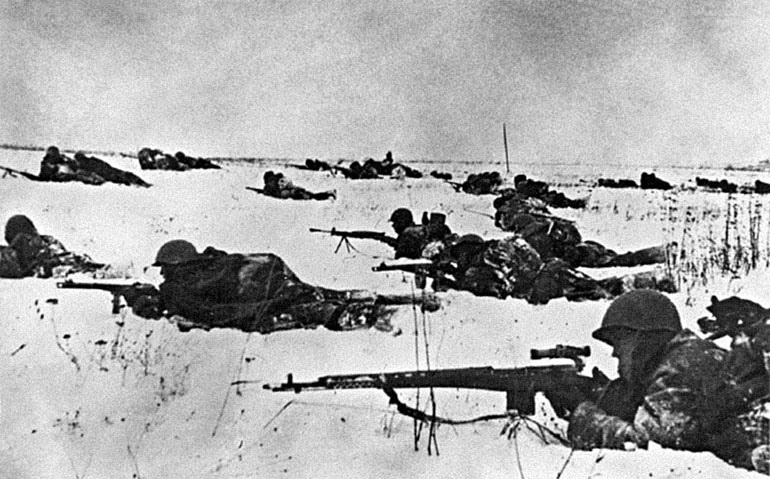 Февраль 1942 года. Бой под Вязьмой. Фото в свободном доступе в интернете.