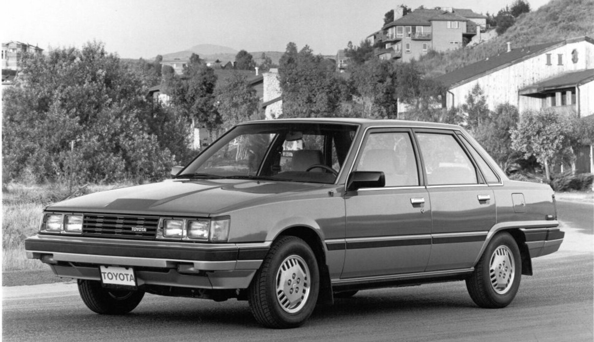Camry 1982