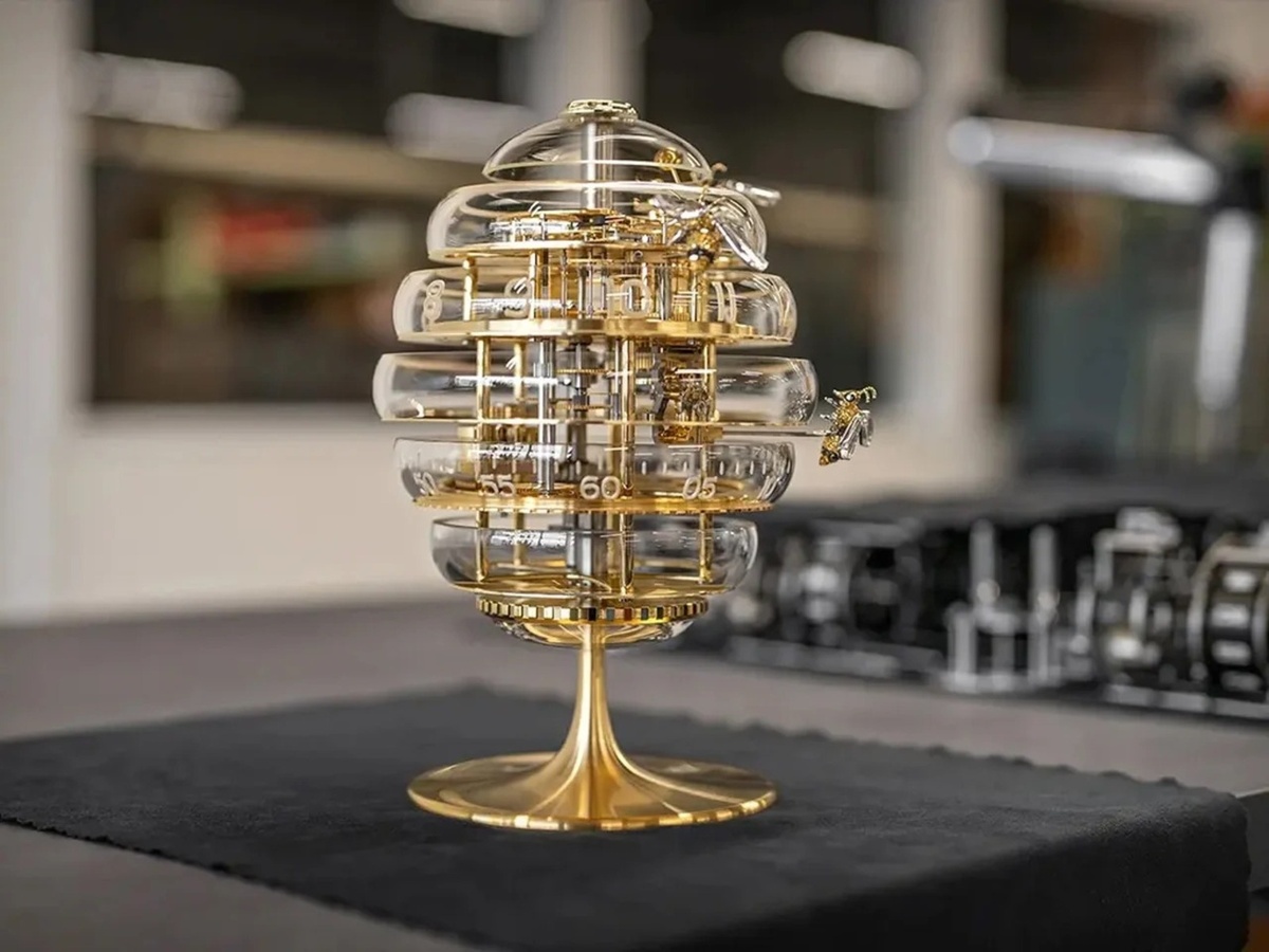 Chopard The Beehive Table Clock