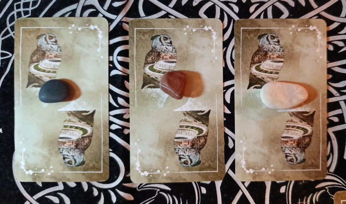 Расклад 💭 Мысли, чувства и действия вашего партнёра💞🔥