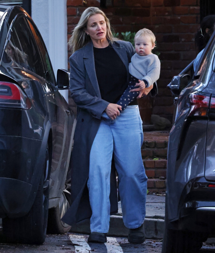    Кэмерон Диас с сыном КардиналомLegion-Media