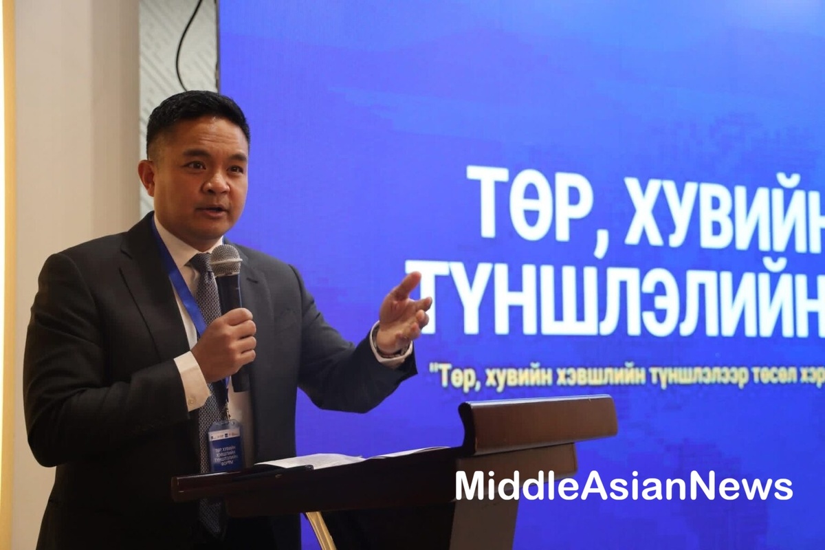 Посол США Ричард Буанган