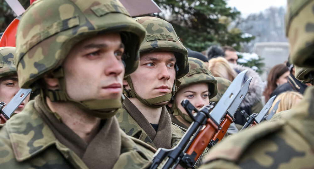 «Наши расходы огромны»: Польша и страны Балтии спешно ищут средства на оборону