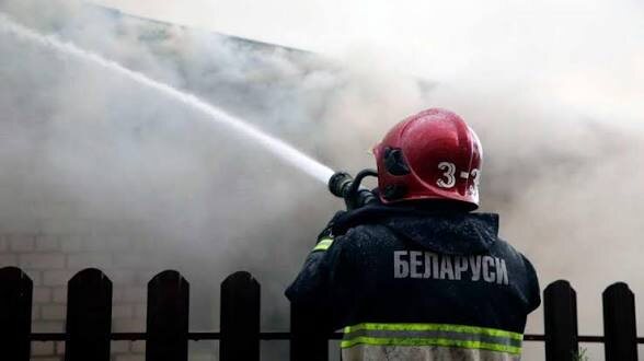 В Речицком районе горел жилой дом