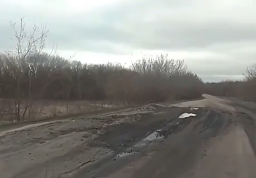    Ранее автомобилисты пожаловались на качество автомобильной дороги 22К-0046