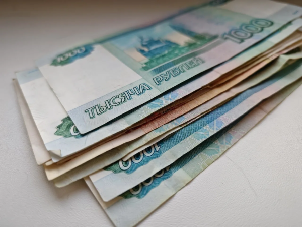 Суд обязал самарца выплатить 400 000 рублей пострадавшей в ДТП девушке