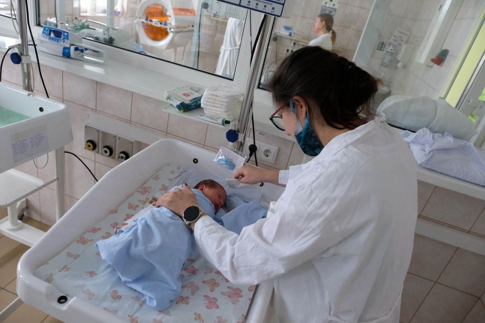    Мальчикам родители также выбирали самобытные и менее распространенные имена: в списке оказались Игнат, Халид, Арман, Твймас, Святослав, Леон, Иброхим и Иса Артем КИЛЬКИН
