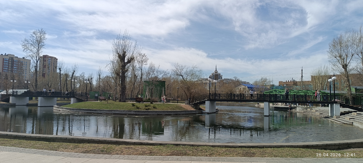 Где-то на просторах моего города. Фотография автора, апрель 2026 года. 