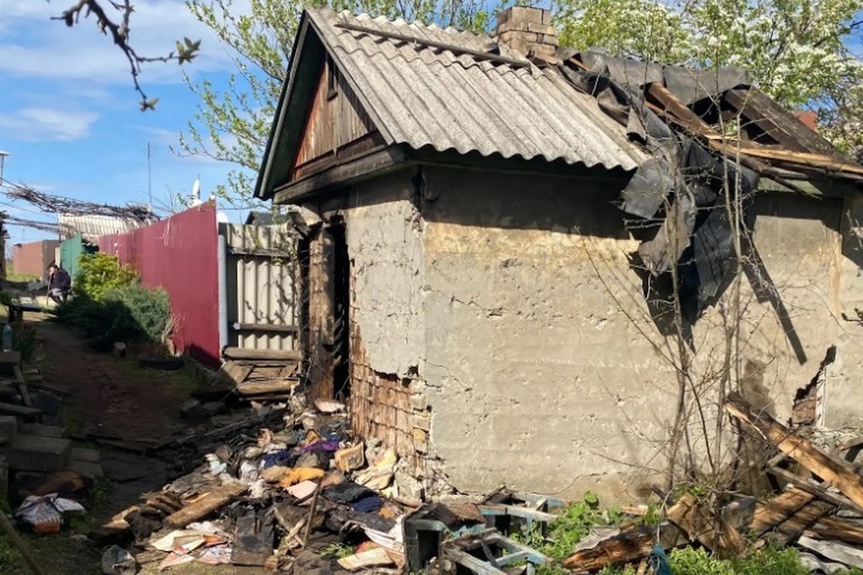    В Бугаевке при пожаре в летней кухне погибла женщина. ФОТО: МЧС России