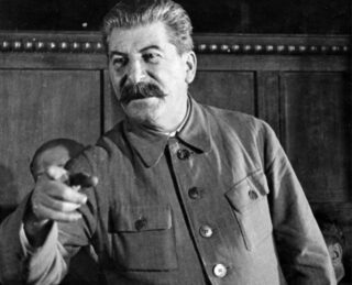 Почему Сталин выступал за создание Израиля