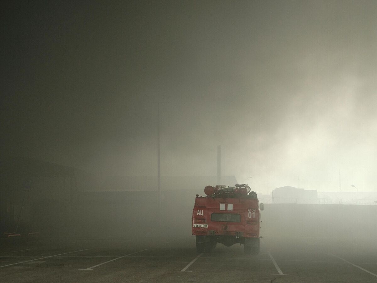    Дым от пожара на морском терминале в Туапсе | © РИА Новости / Борис Морозов