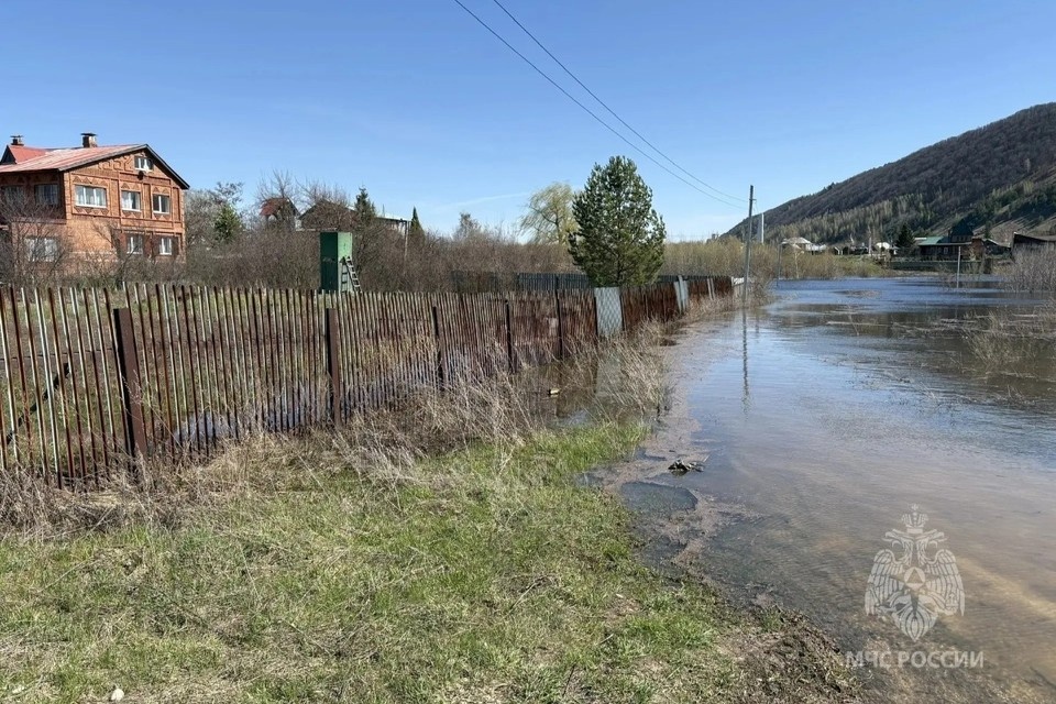    От воды освободились 50 приусадебных участков. ГУ МЧС России по Самарской области