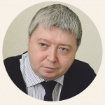 «Всё про­ис­хо­дя­щее, осо­бен­но при взгля­де со сто­ро­ны, вы­зы­ва­ет ощу­ще­ние ка­ко­го-то ха­о­са — это ка­са­ет­ся как управ­ле­ния об­ласт­ным цен­тром, так и, в це­лом, внут­рен­ней по­ли­ти­кой в ре­сурс­ной тер­ри­то­рии. Че­хар­да с вы­бо­ра­ми мэ­ров го­ро­дов уже была во мно­гих рос­сий­ских ре­ги­о­нах, но в ЦЧР это на­блю­да­ет­ся впер­вые», — на­пи­сал Сла­ти­нов в соц­се­тях.