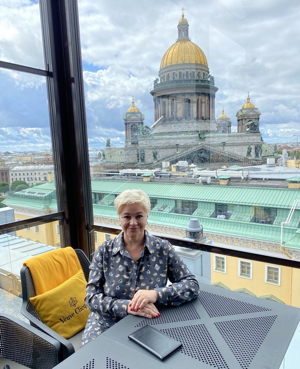 Юлия Калинина - эксперт по созданию и упаковке дорогих услуг, СЕО Академии «Мир экспертов»