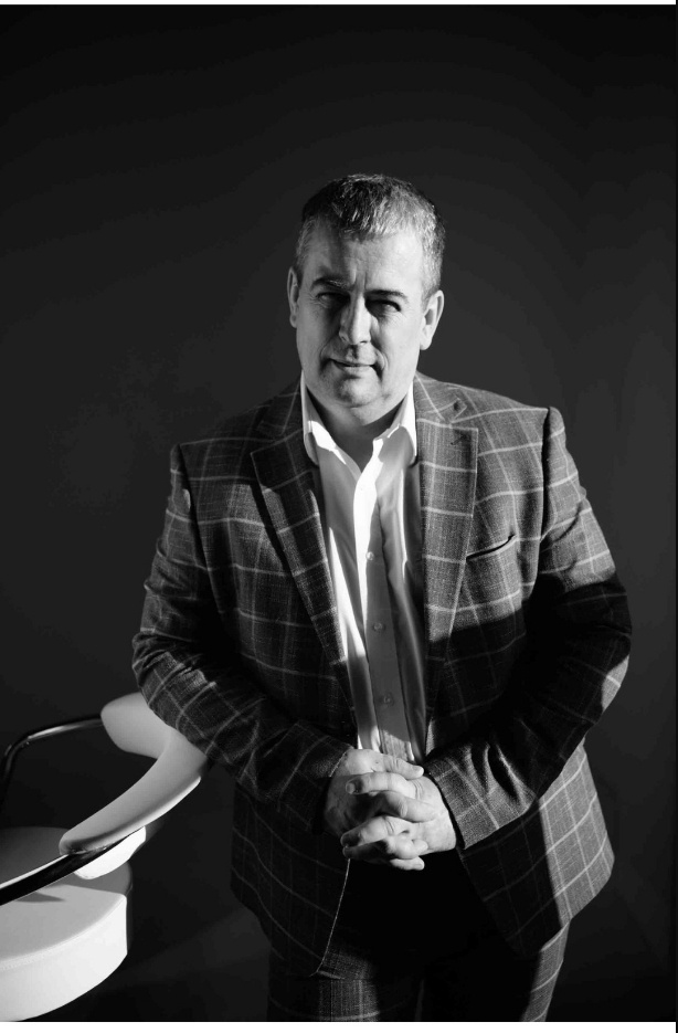 Автор фото: заместитель начальника управления земельных и имущественных отношений администрации Уфы Рушат Фазлиахметов, подозреваемый в превышении должностных полномочий.