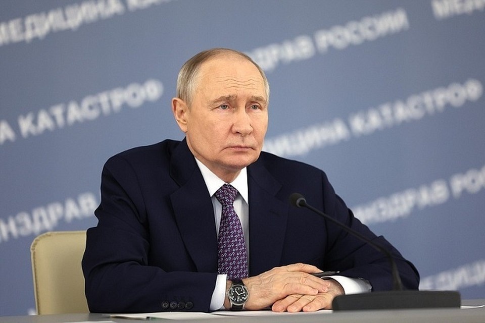    Путин по видеосвязи открыл новое приемное отделение больницы в Донецке. Фото: kremlin.ru