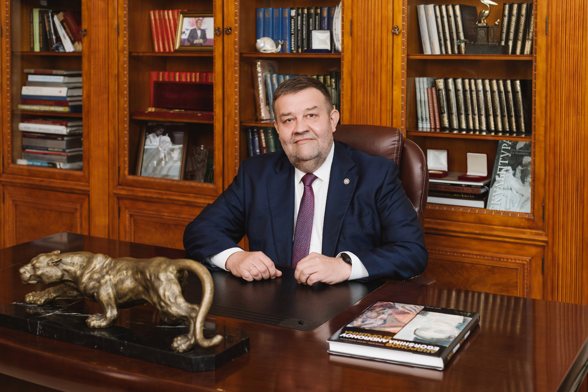 Заместитель Председателя Правления РосДорбанка Анатолий Вожов