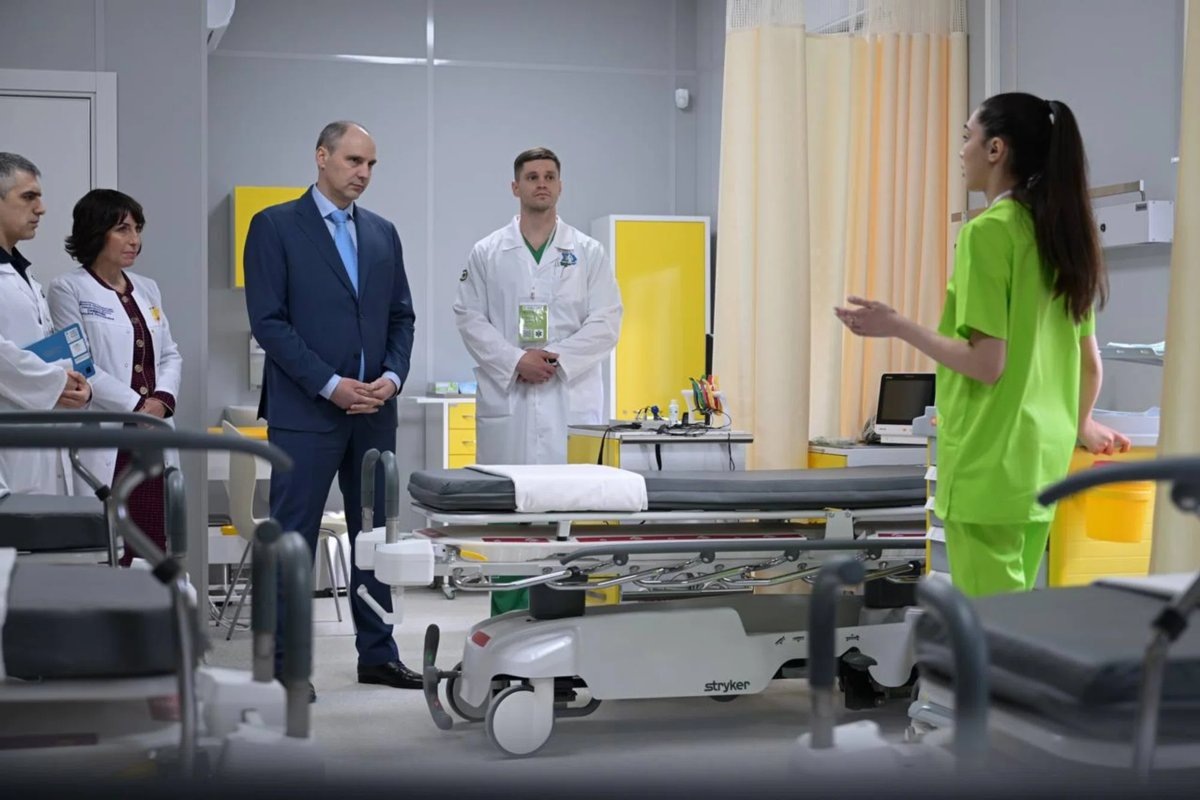    Приемный покой оснащен 148 единицами оборудования