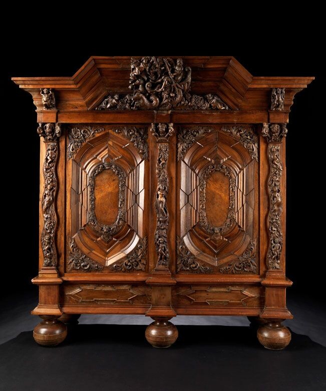 Фото: https://www.hampel-auctions.com/