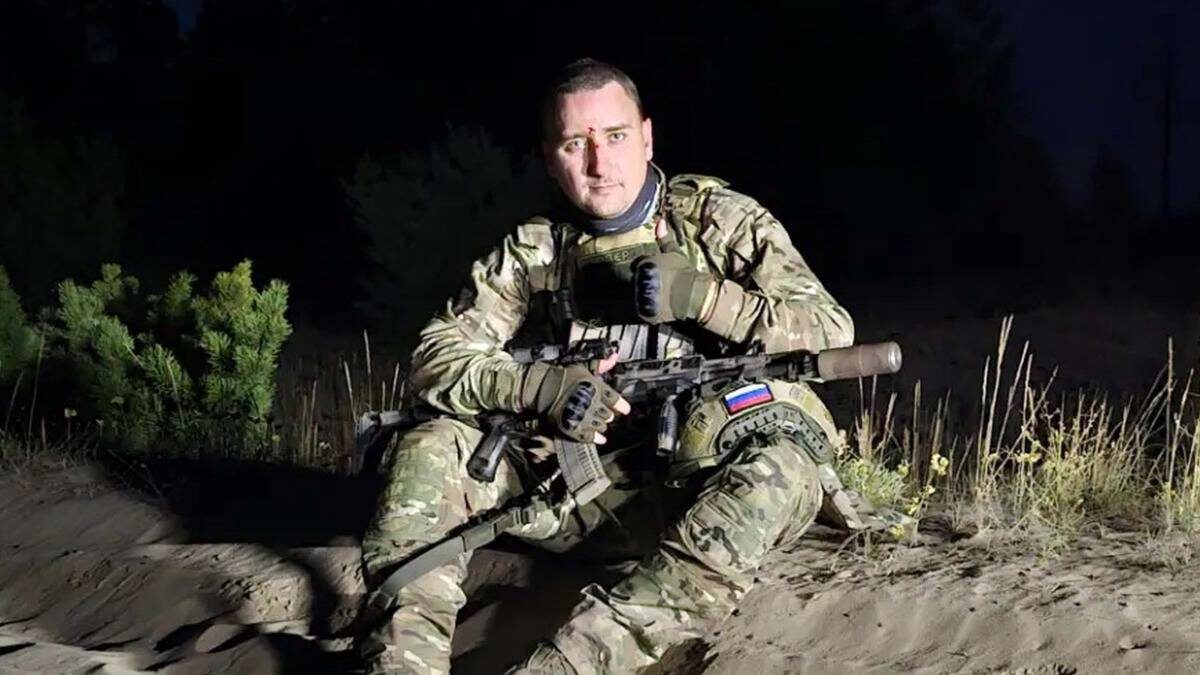    Участник спецоперации Дмитрий Петров в зоне боевых действий в ЛНР / Фото: Личный архив