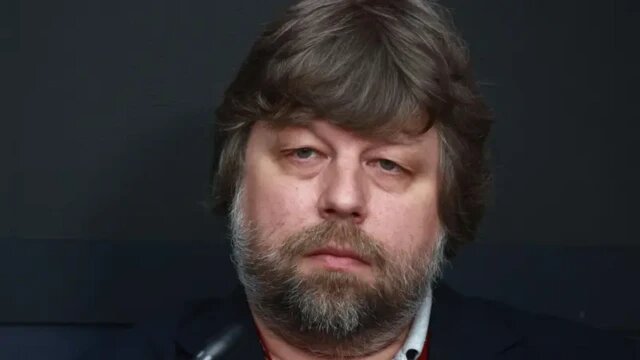 Подпись к фото,Бутягин — заведующий сектором археологии Северного Причерноморья в отделе античного мира ЭрмитажаАвтор фото,Sergei Fadeichev/TASS