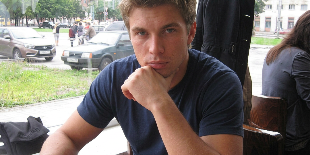 Муж (35 лет) скрывал, что он игроман. Узнала, когда пришли описывать наше имущество