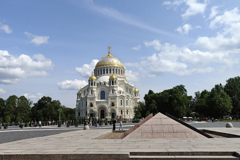 Никольский Морской собор в Кронштадт. https://clc.li/KWnoX