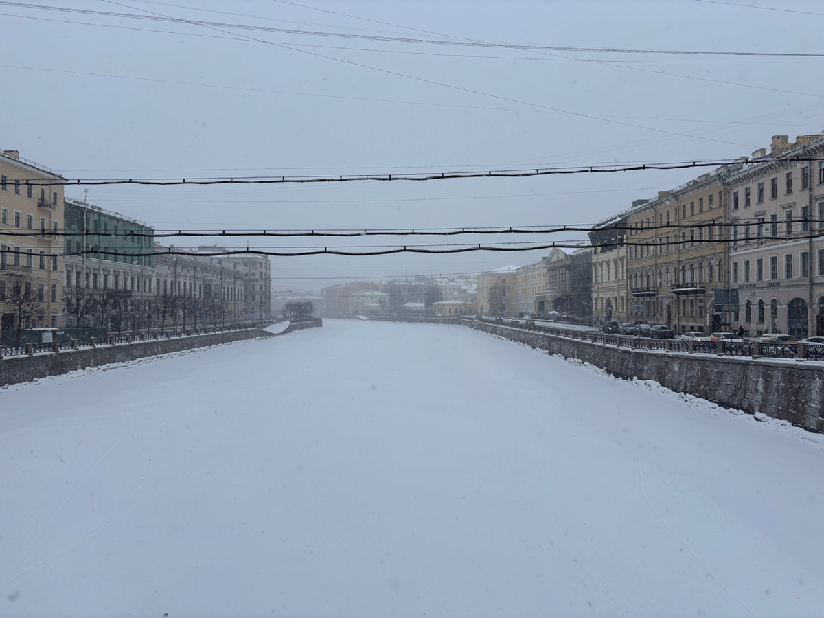 Фото автора. Раз действие происходит в любимом городе, иллюстрировать буду видами этого города 